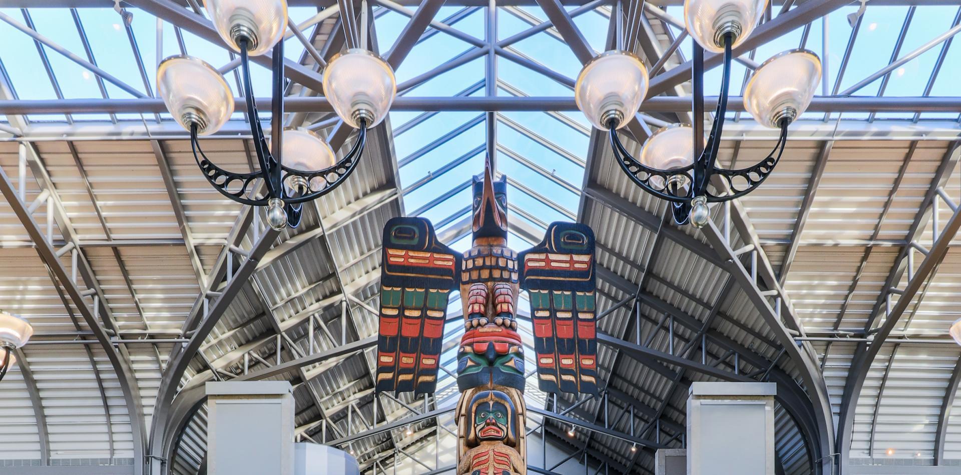 Ceilings of Victoria Conference Centre